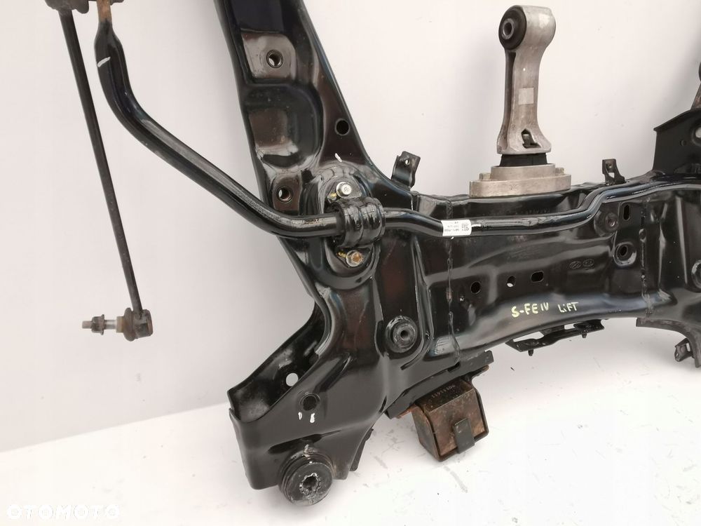 HYUNDAI SANTA FE IV LIFT SANKI WOZEK SILNIKA PRZOD 2.2D 62401-S1AA0 - 4