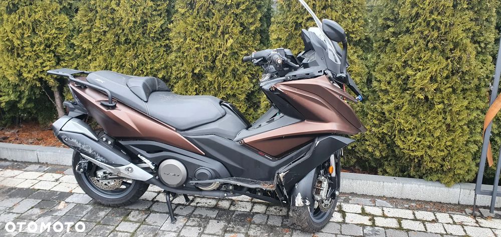 Kymco AK 550 - 5