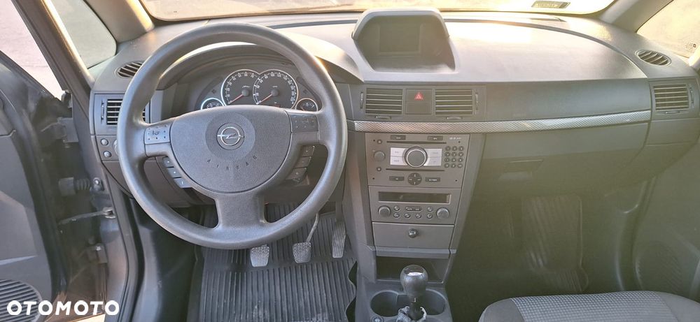 Opel Meriva 1.6 Cosmo - 10