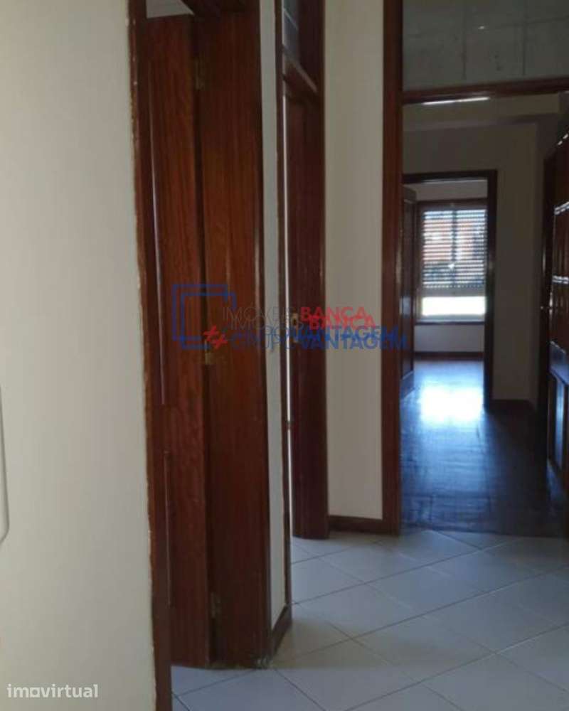 T3 C/GARAGEM E ARRECADAÇÃO - ÁGUAS SANTAS| 334000,00 - Grande imagem: 4/16