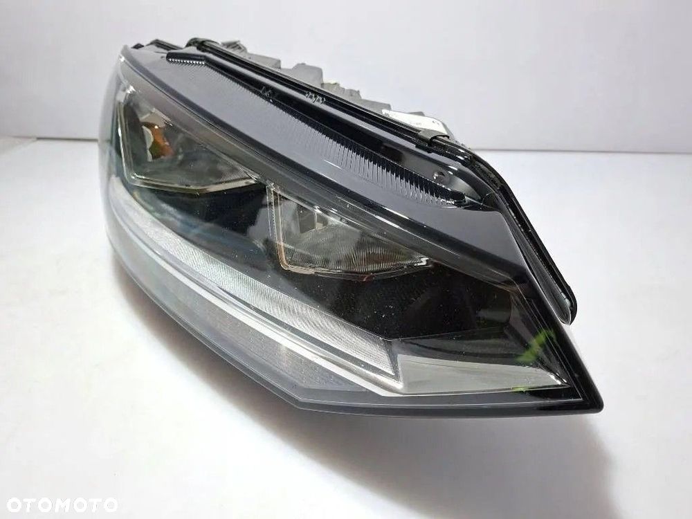 Volkswagen Touran III 2019 Prawa Lampa Reflektor 5TB941006A EUROPA - 5