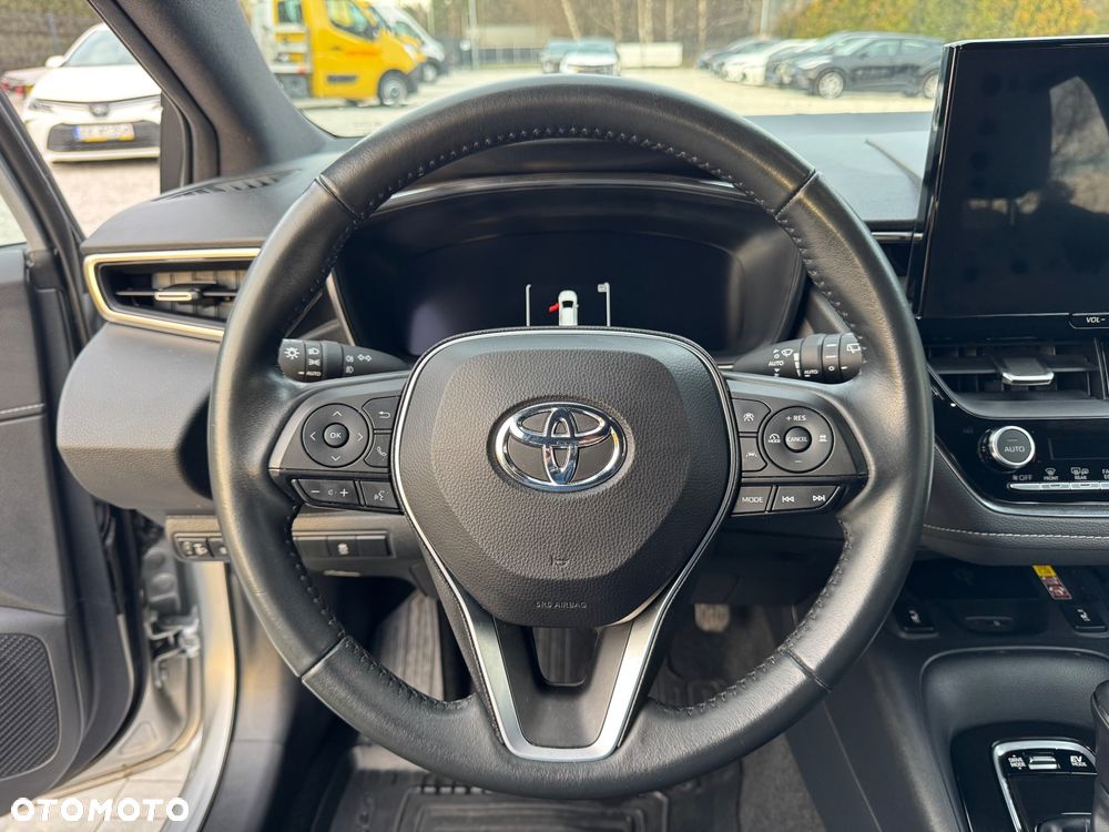 Toyota Corolla 1.8 Hybrid Comfort - 24