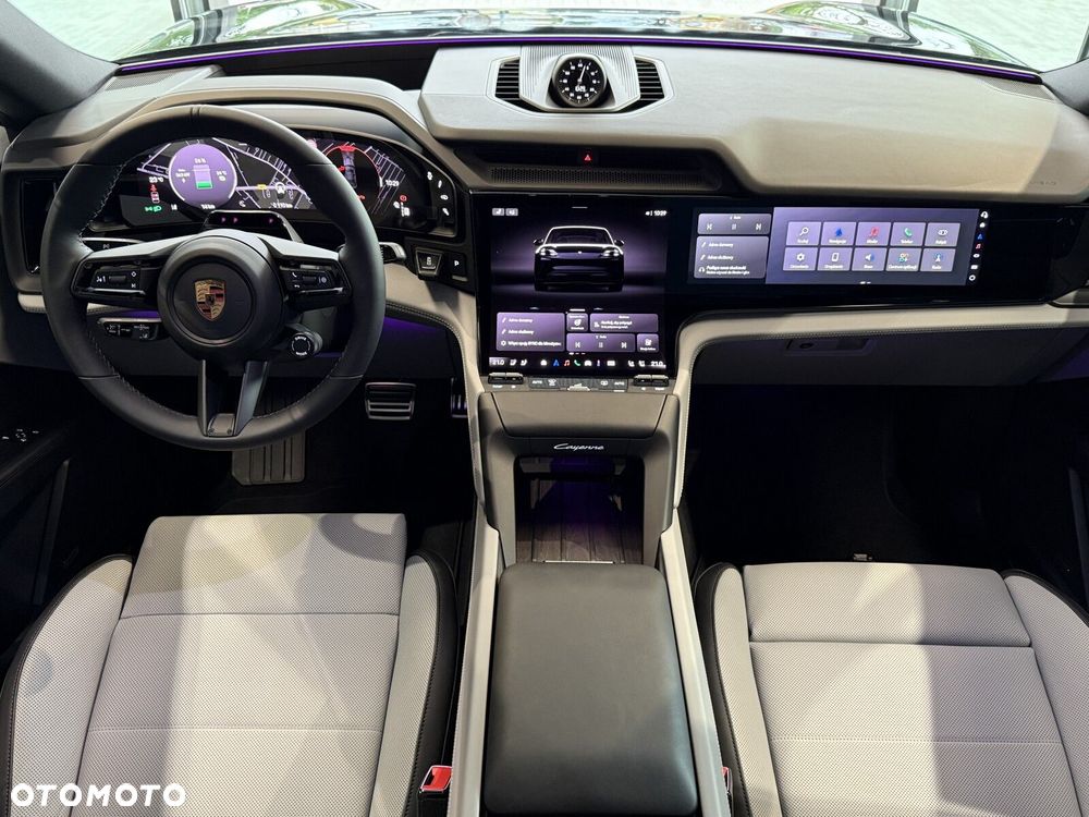 Porsche Cayenne - 27