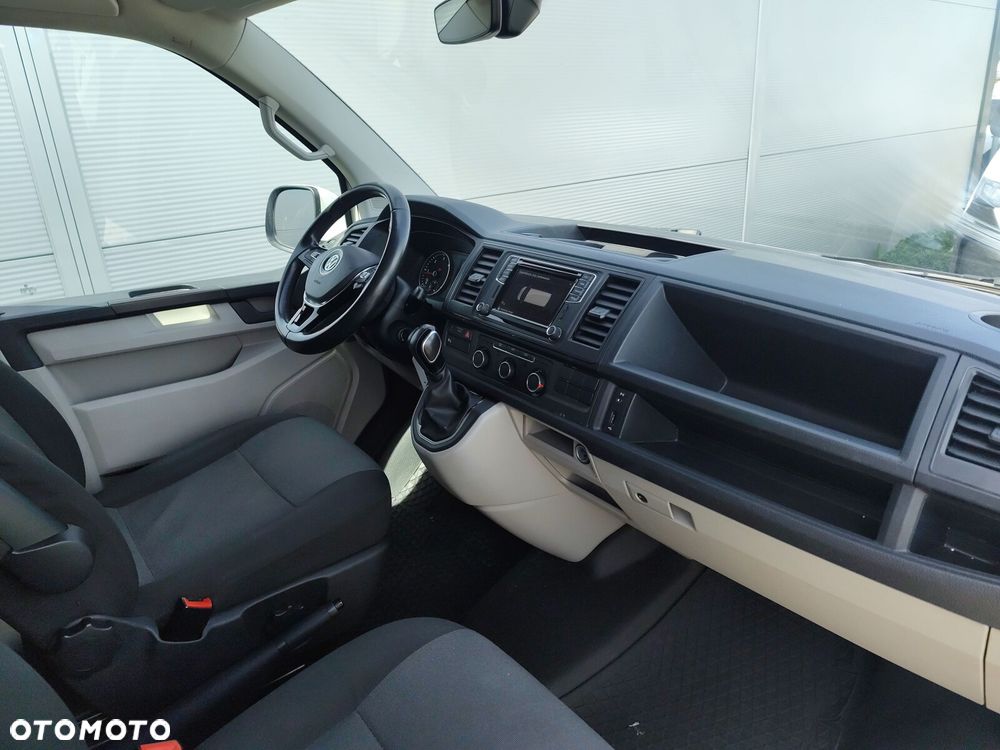 Volkswagen Transporter - 16