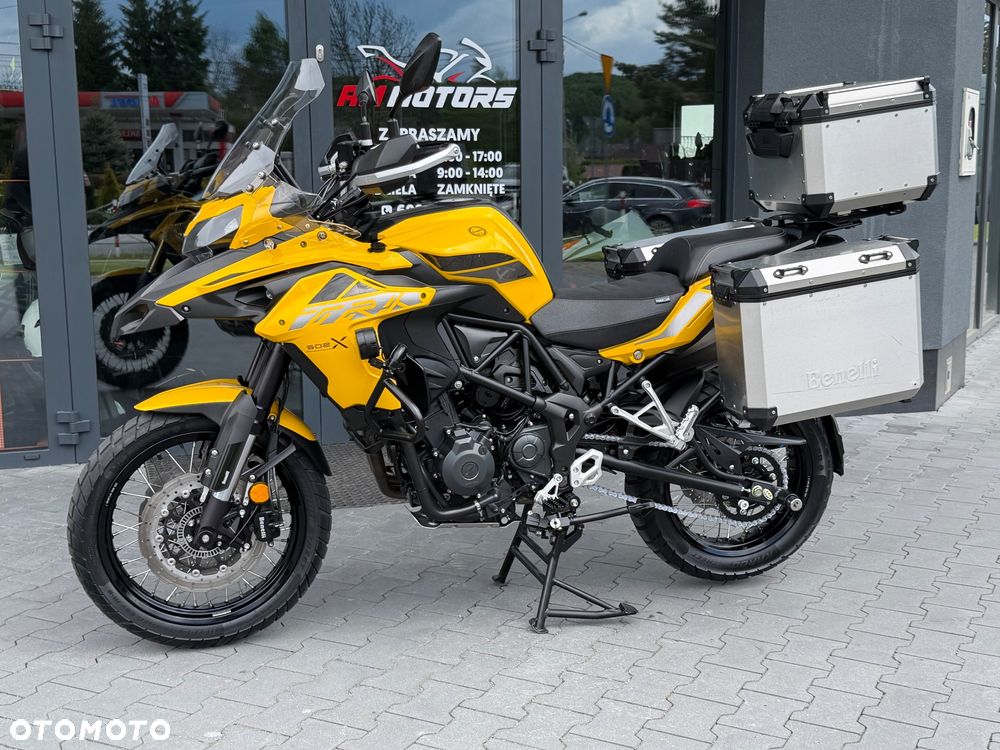 Benelli TRK 502X - 27