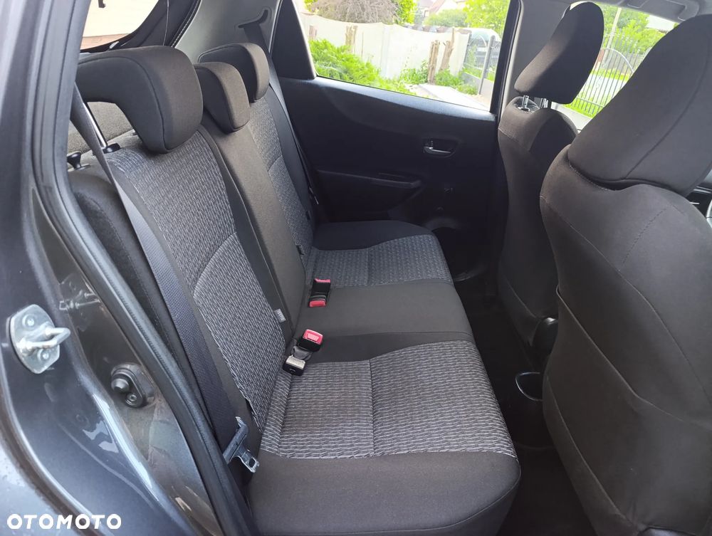 Toyota Yaris 1.33 Dynamic - 17