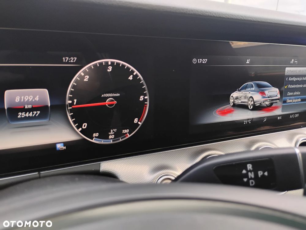 Mercedes-Benz Klasa E 220 d 9G-TRONIC - 14