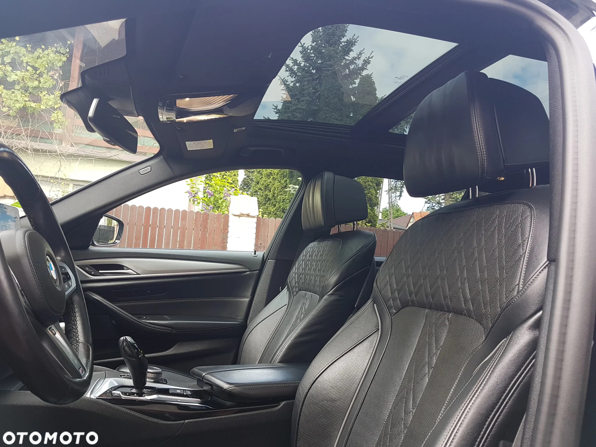 BMW Seria 5 520d M Sport - 9