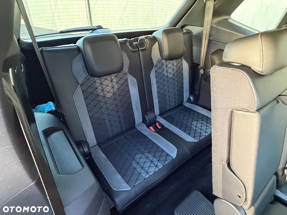 Volkswagen Tiguan Allspace 2.0 TDI 4Mot R-Line DSG - 22