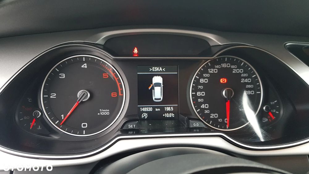 Audi A4 Avant 2.0 TDI DPF clean diesel Ambiente - 22