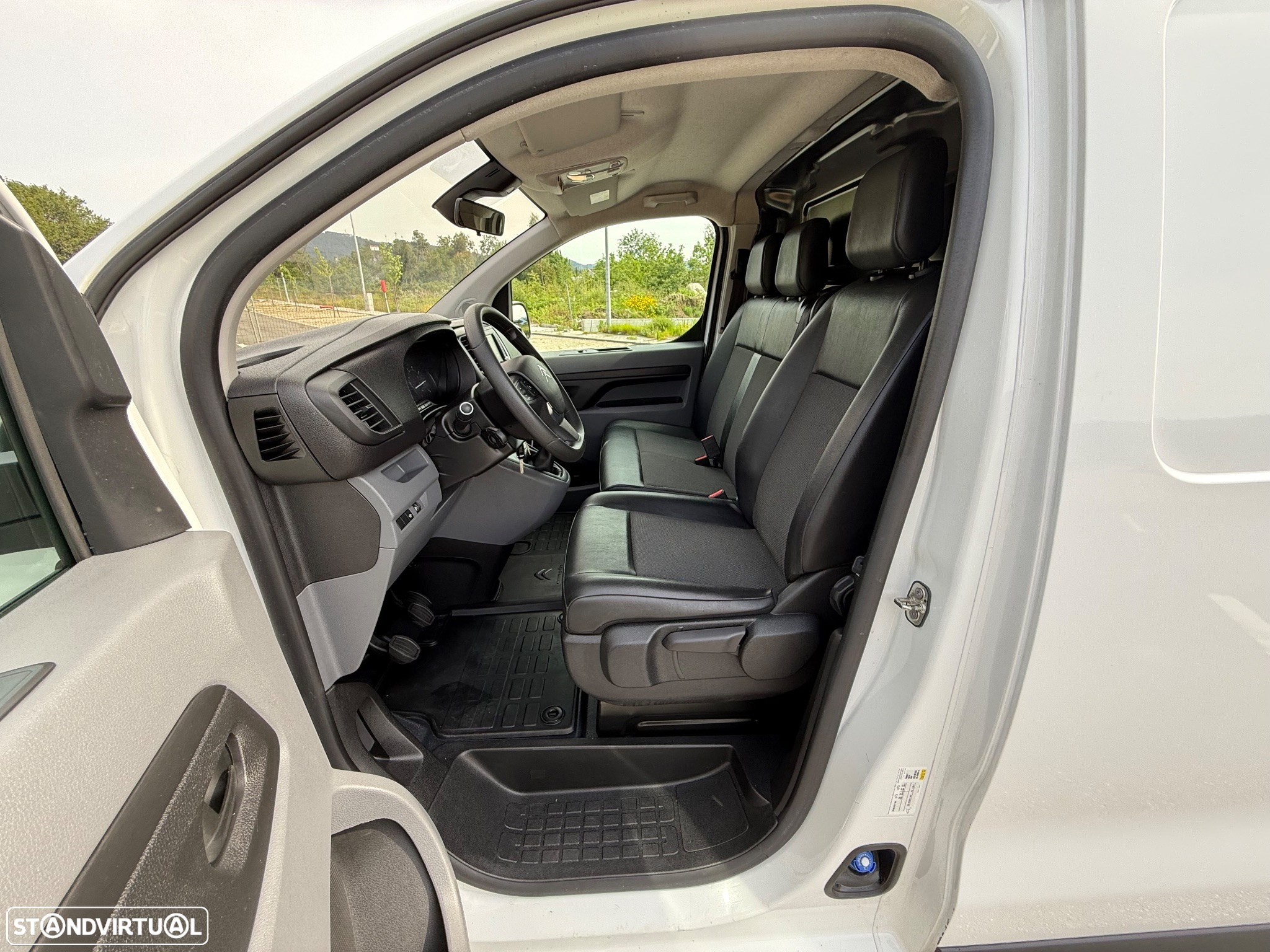 Citroën Jumpy XL Pack Driver 2.0 BLUE HDI - 13