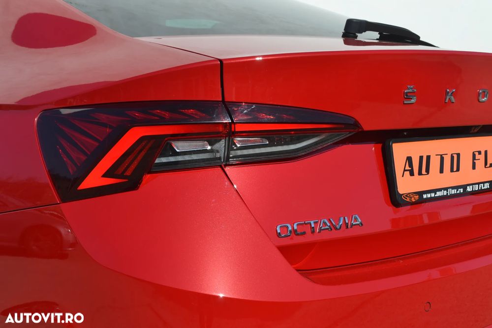 Skoda Octavia 2.0 TDI DSG 4X4 Style - 36
