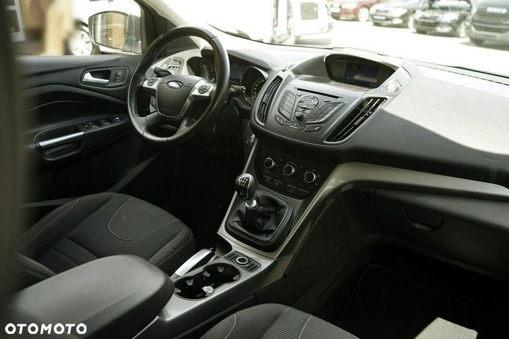 Ford Kuga - 20
