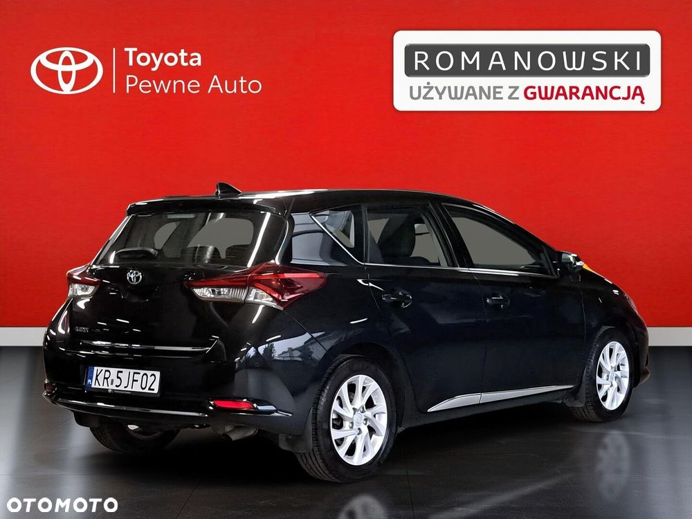 Toyota Auris - 10