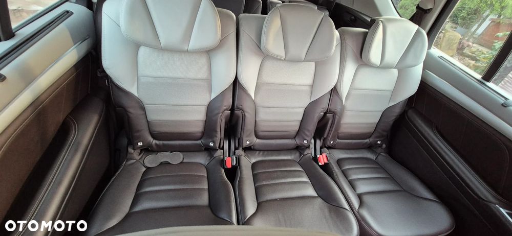 Renault Espace 1.6 dCi Energy Initiale Paris EDC 7os - 27