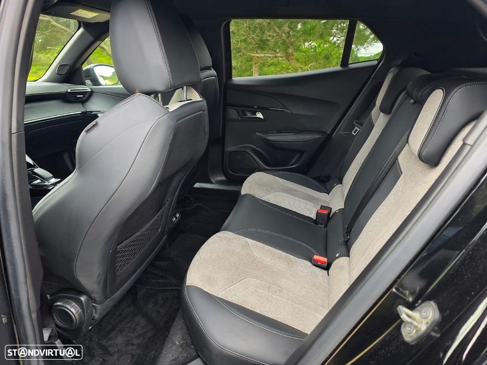 Peugeot e-2008 GT - 15