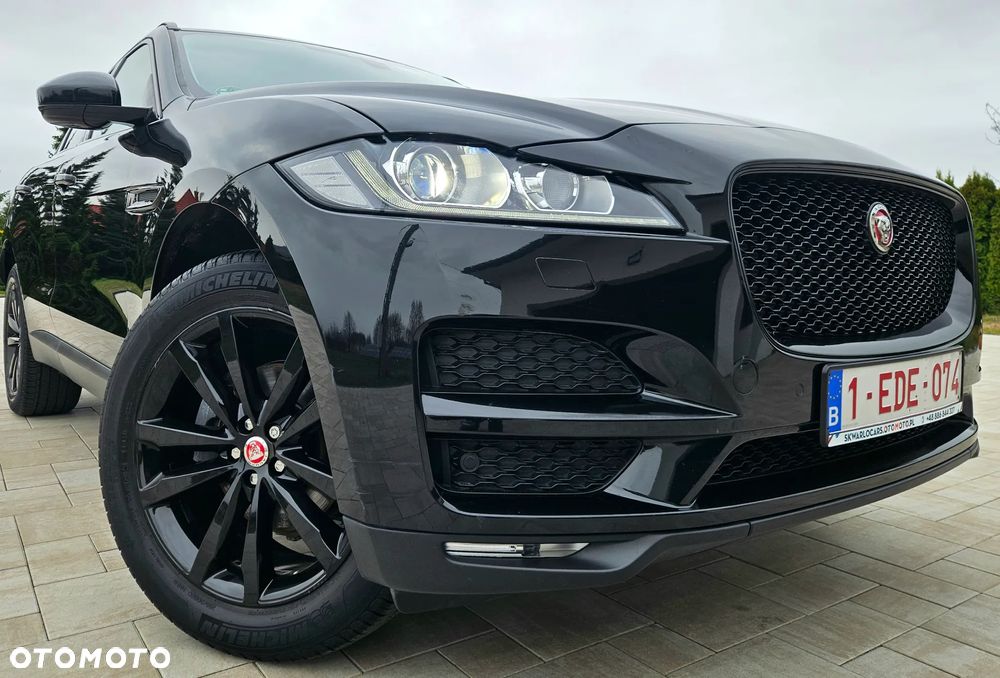 Jaguar F-Pace 20d AWD Prestige - 12
