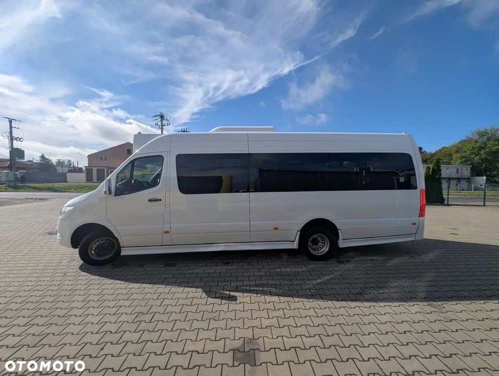 Mercedes-Benz Sprinter 517 - 7