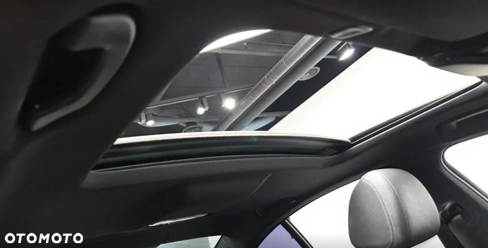 BMW Seria 5 530i xDrive M Sport sport - 18