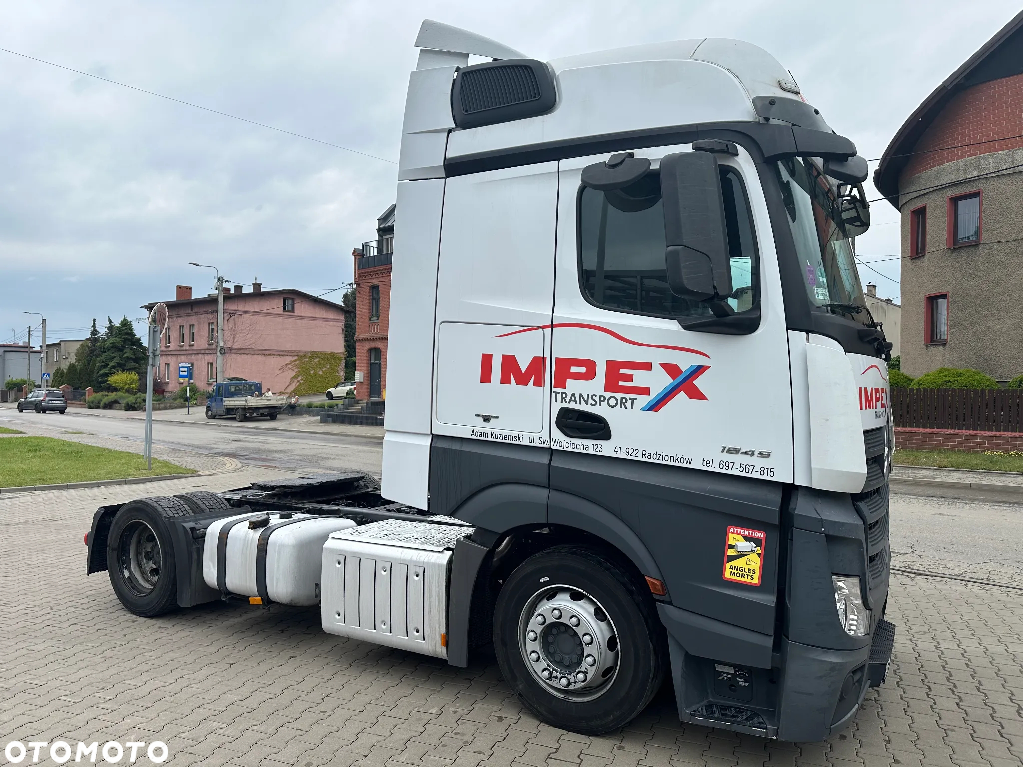 Mercedes-Benz ACTROS MP4 - 14