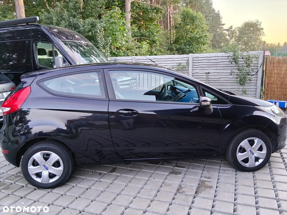 Ford Fiesta - 15