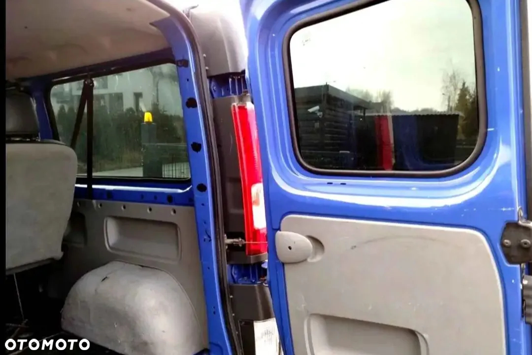 Renault Trafic - 7