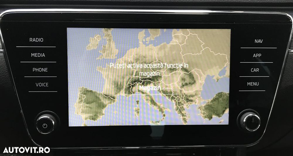 Skoda Superb 2.0 TDI 4X4 DSG Style - 30