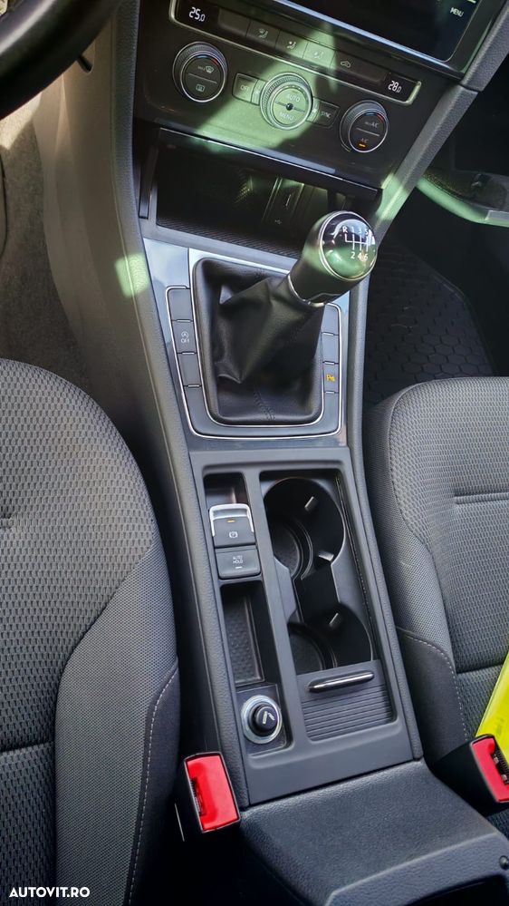 Volkswagen Golf 1.5 TSI Comfortline - 9