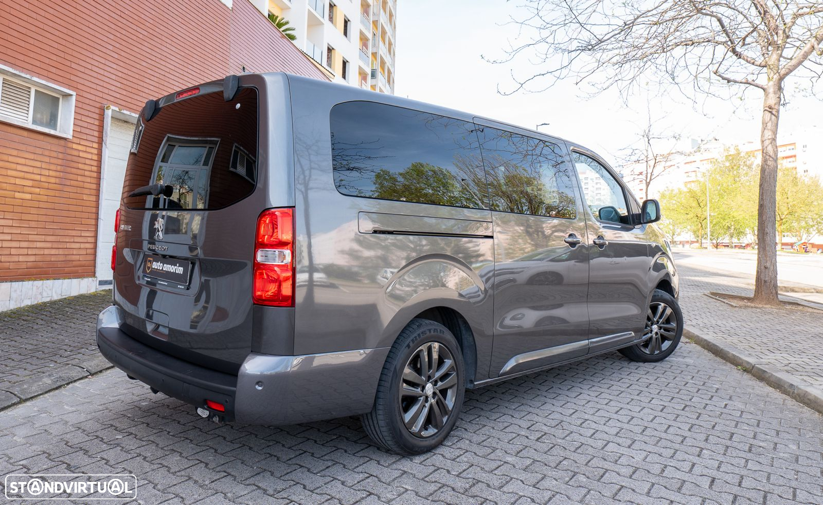 Peugeot Traveller 1.5 BlueHDi L3H1 Allure Long - 3
