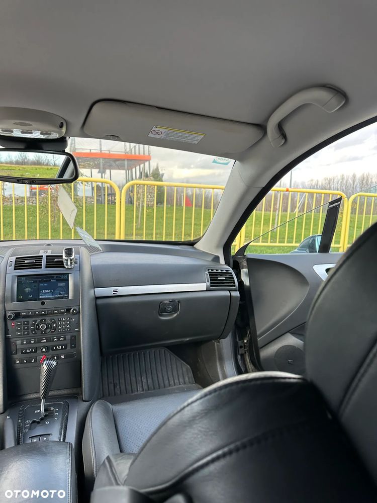 Peugeot 407 2.7HDi V6 Sport - 28