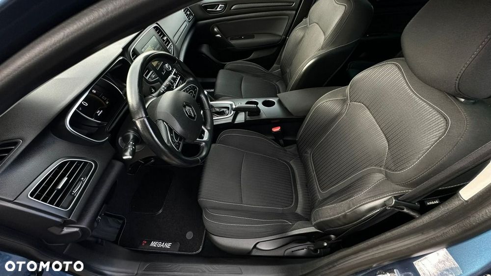 Renault Megane ENERGY TCe 130 EDC BOSE EDITION - 22
