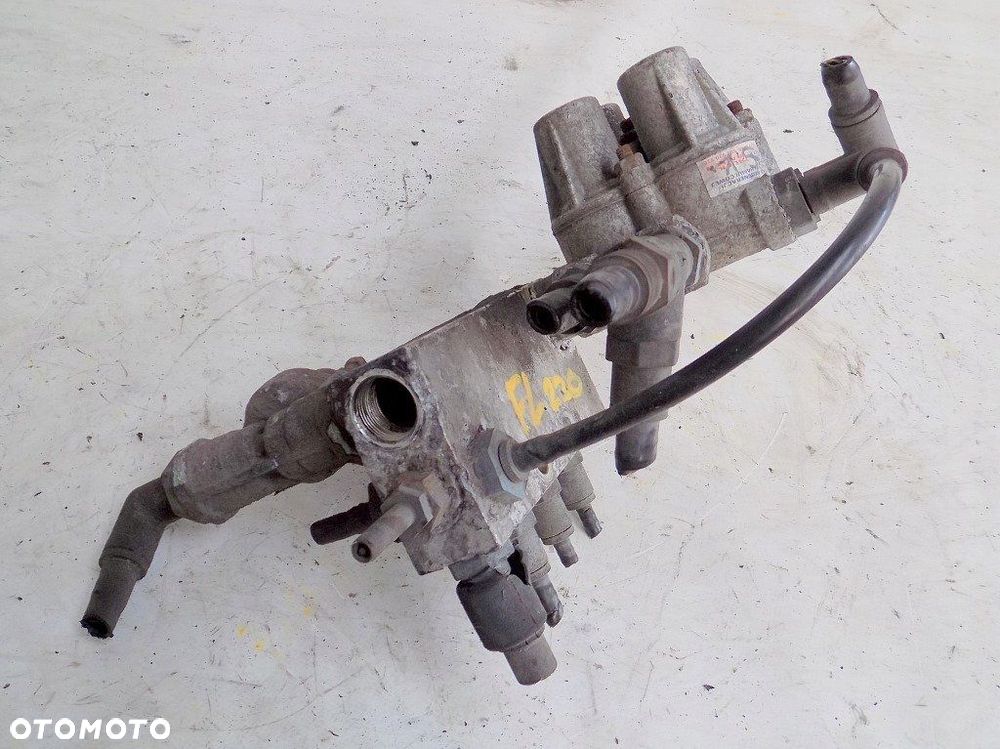 VOLVO FL6 220 2003r ZAWÓR AE4452 - 6