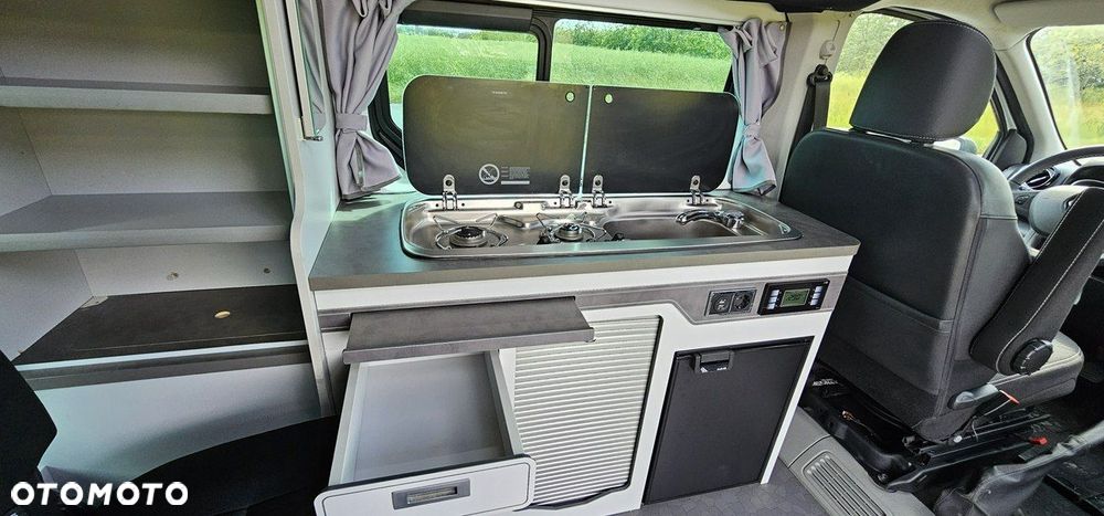 Renault Trafic - 10