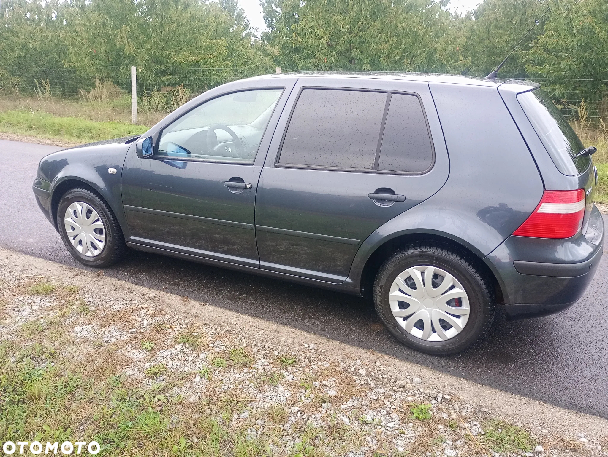Volkswagen Golf - 5
