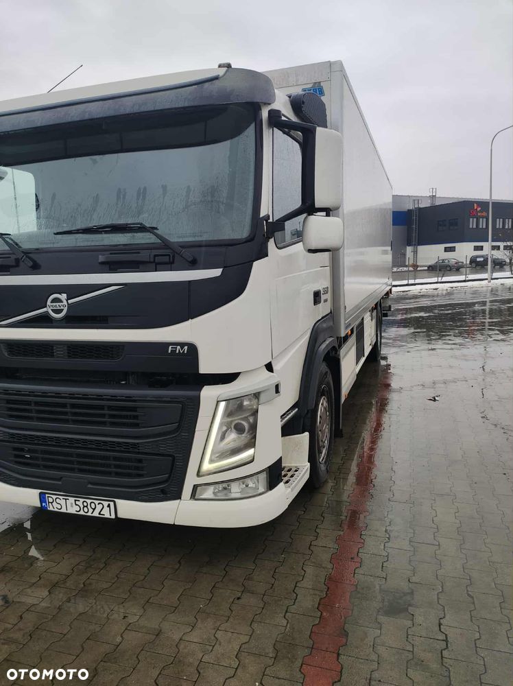 Volvo FM 330 - 16