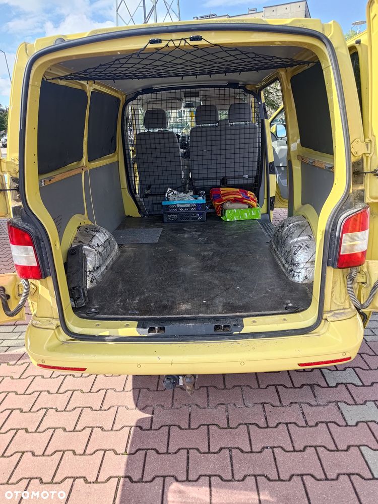 Volkswagen T5 - 11