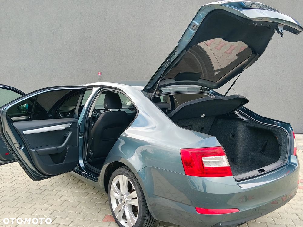Skoda Octavia 1.6 TDI Ambition - 7