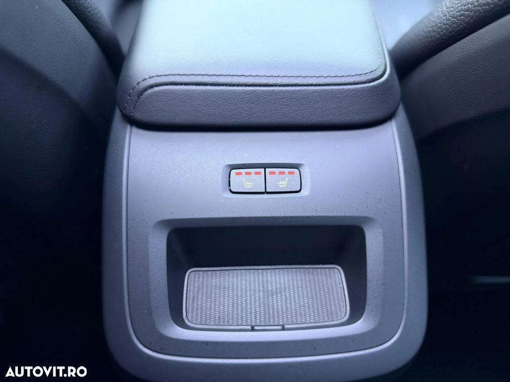 VOLVO XC60 2023 — imagine 16