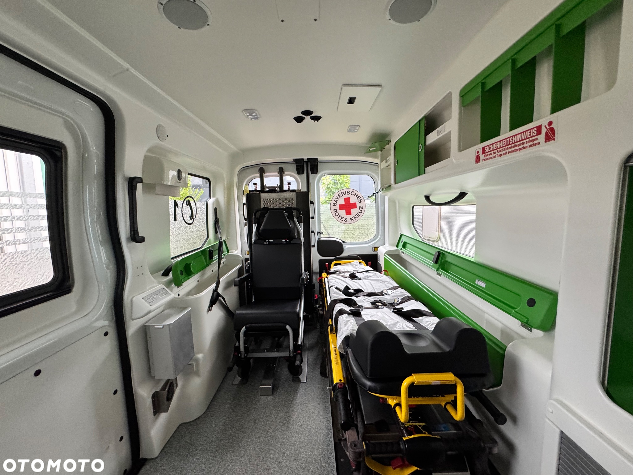 Ford Transit - 10