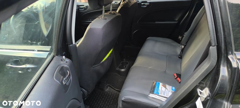Dodge Caliber 2.0 SXT - 13
