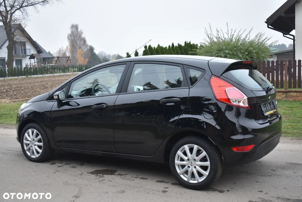 Ford Fiesta - 5