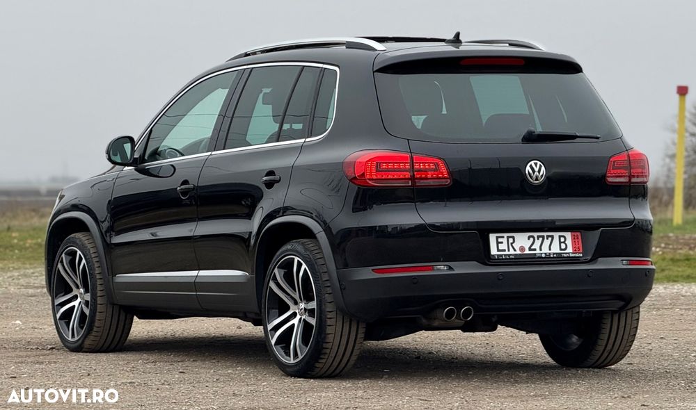 Volkswagen Tiguan 2.0 TDI SCR 4MOTION BlueMotion Technology DSG Lounge Sport & Style - 14