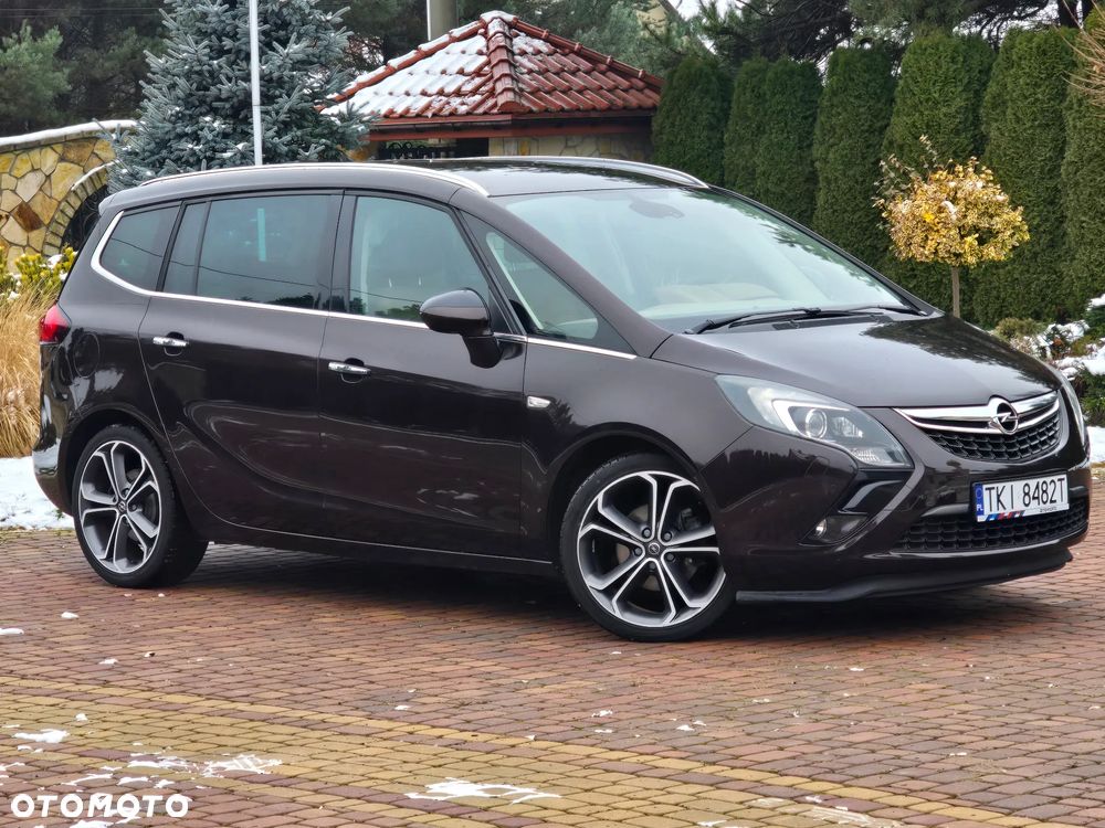 Opel Zafira 1.4 T Cosmo EcoFLEX S&S - 11