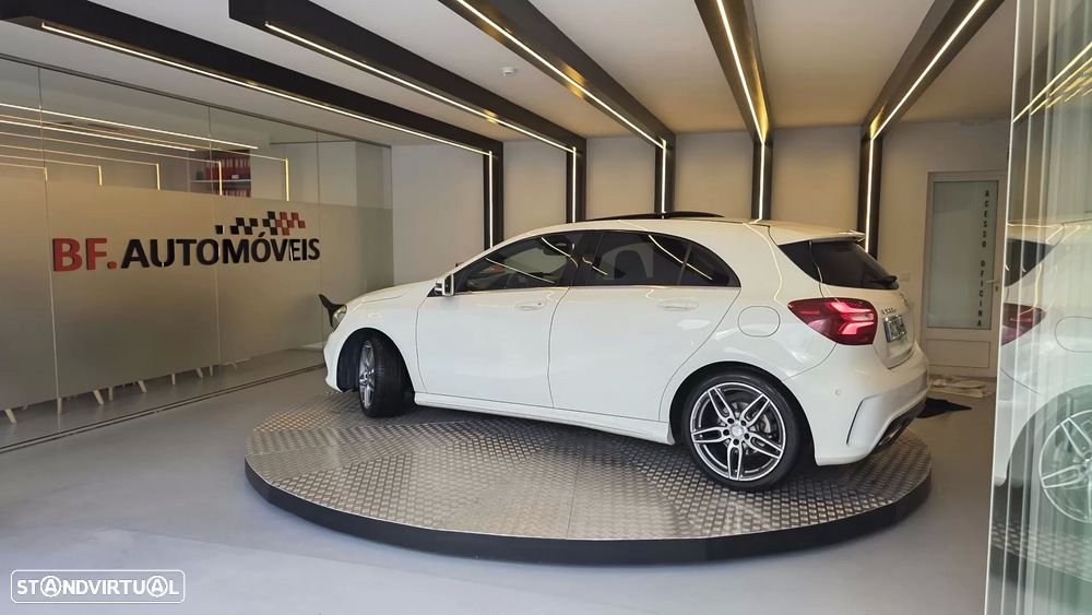 Mercedes-Benz A 200 d AMG Line - 15