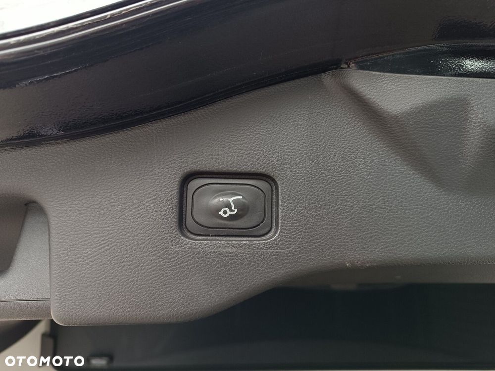 Ford Mondeo 2.0 TDCi Titanium 4WD PowerShift - 39