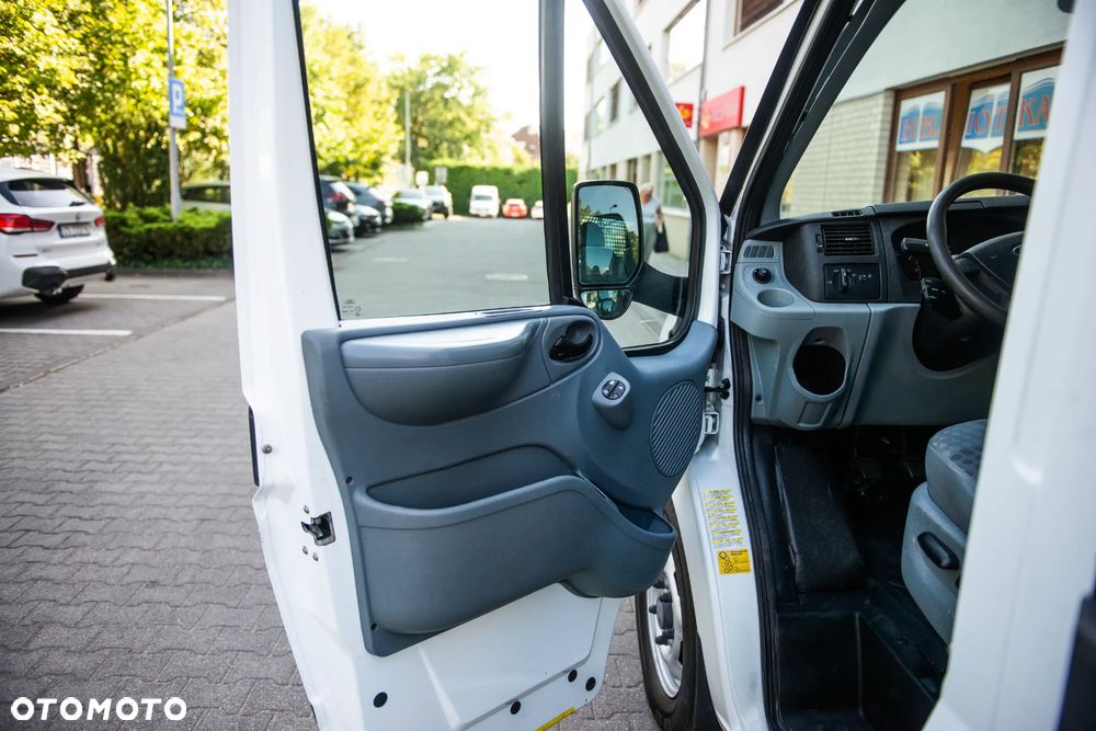 Ford Transit 2.2 TDCi Kasten Long - 8