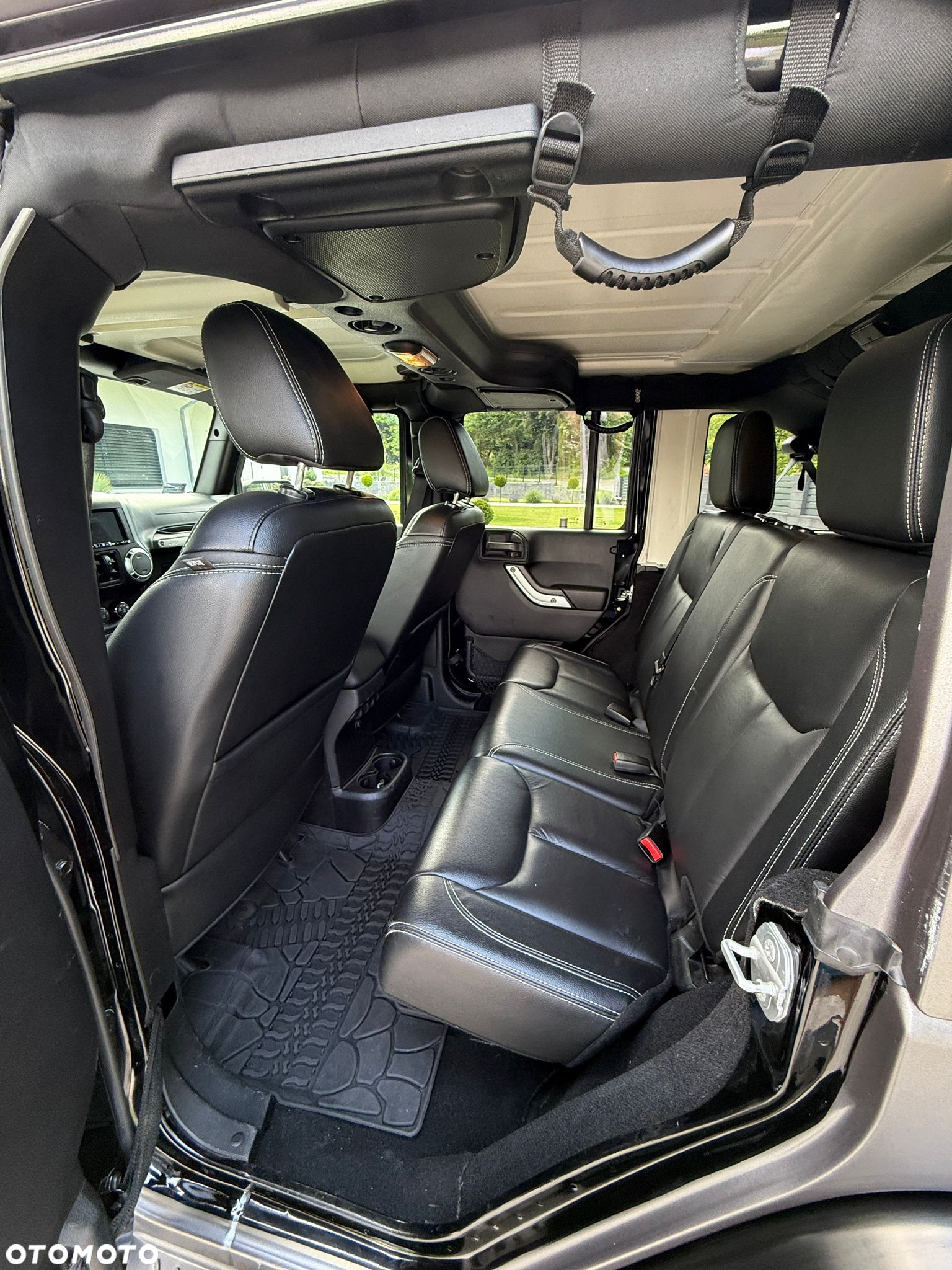 Jeep Wrangler 3.6 Unlim Sahara EU6 - 13