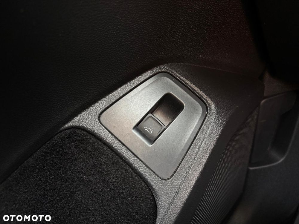 Volkswagen Tiguan Allspace 1.5 TSI EVO R-Line DSG - 28
