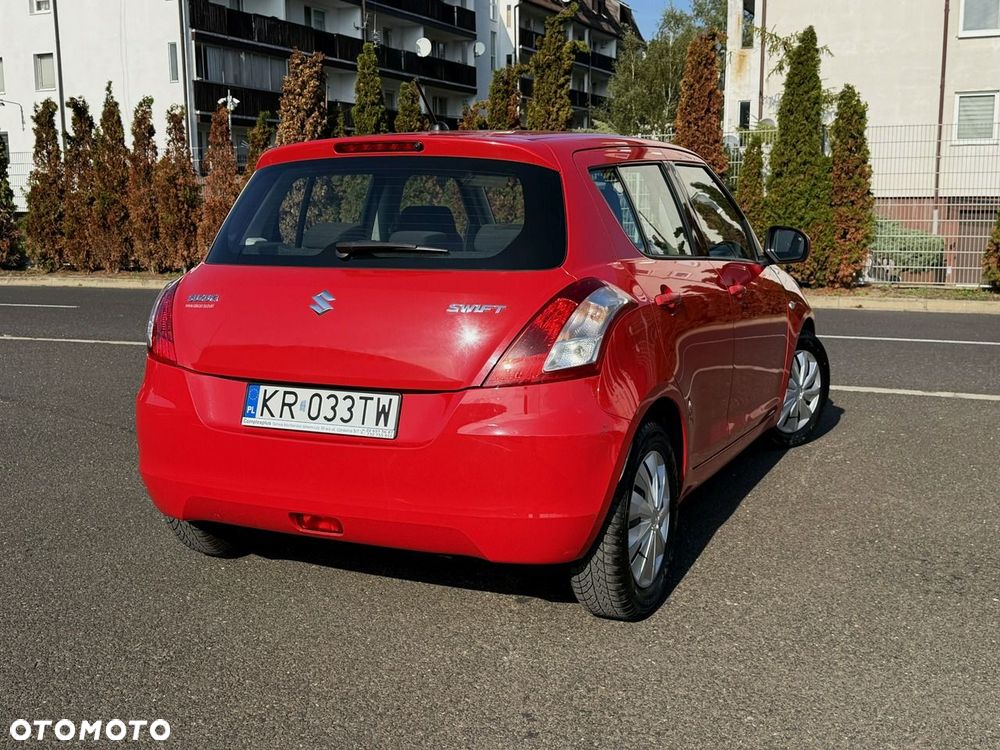 Suzuki Swift 1.2 Comfort Plus - 9