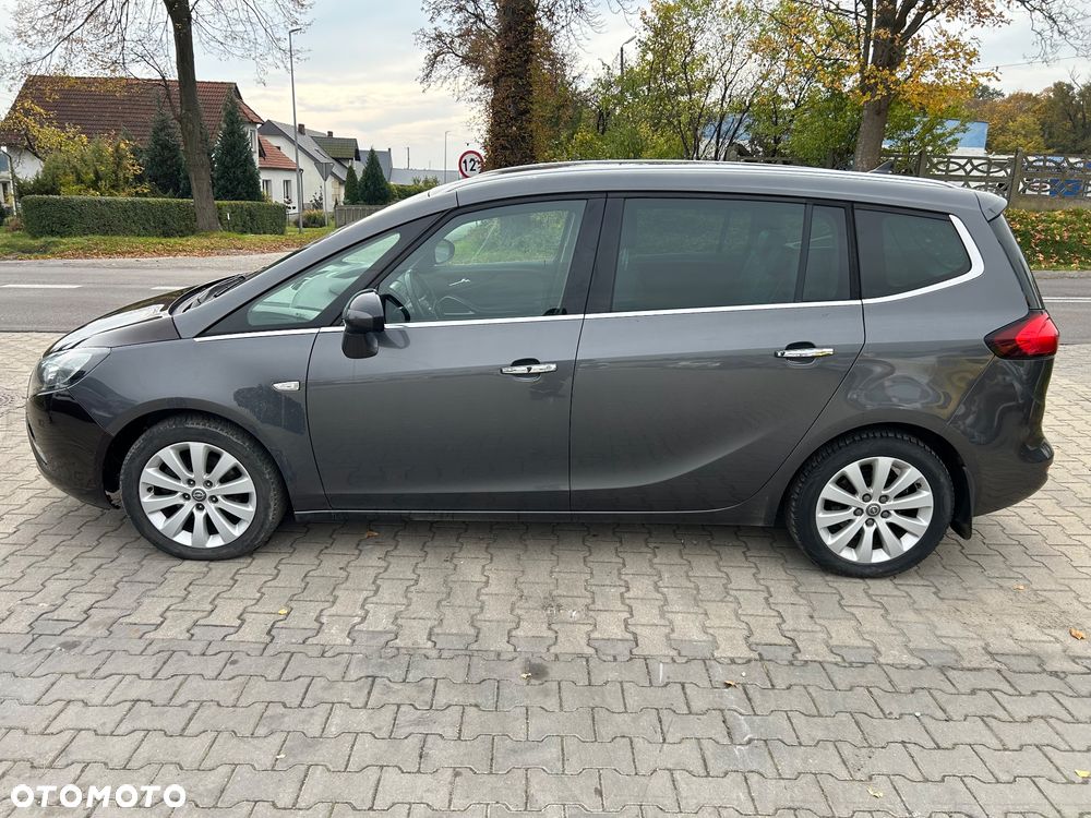 Opel Zafira - 26